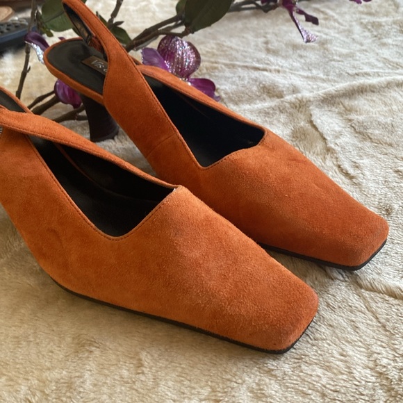 VIS a VIE pampkin suede sandals - Picture 2 of 13